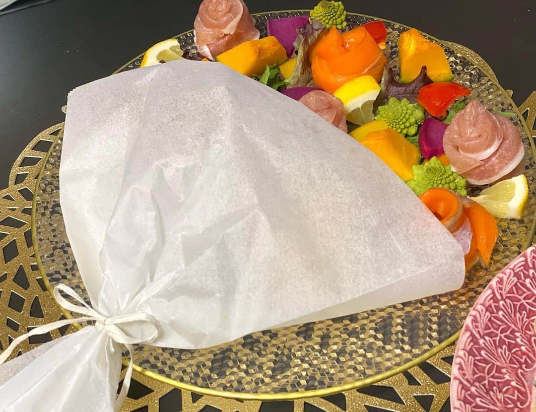 花田凌南のインスタグラム：「* 外出自粛期間中に料理を始めて、 もうすぐ1年🥣 ❤︎  少しずつ作れる料理が増えてきて 次は何に挑戦しようかと考える時間も楽しいです💐 * #料理 #料理記録 #🎂  #岩手 #めんこいテレビ #アナウンサー」