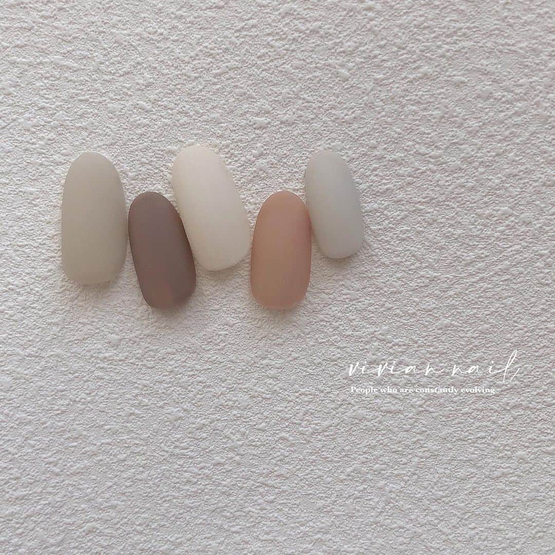 ??viviannail??のインスタグラム：「#エクリュ」