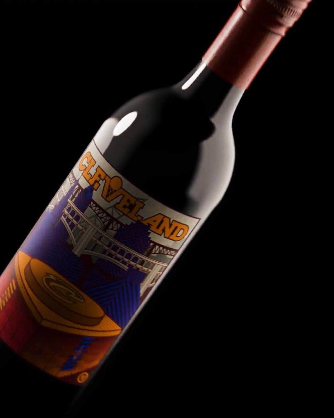 キャブスのインスタグラム：「Introducing #CavsCab - the official wine of the Cleveland Cavaliers now available on cavswine.com in Ohio, Western NY and Western PA!  In partnership with @nockingpoint, this one-of-a-kind 🍷 was curated by Austin Carr and features a custom label designed by local artist @okpants.  Even better? Each bottle sold will help raise money for the @clefoodbank!」
