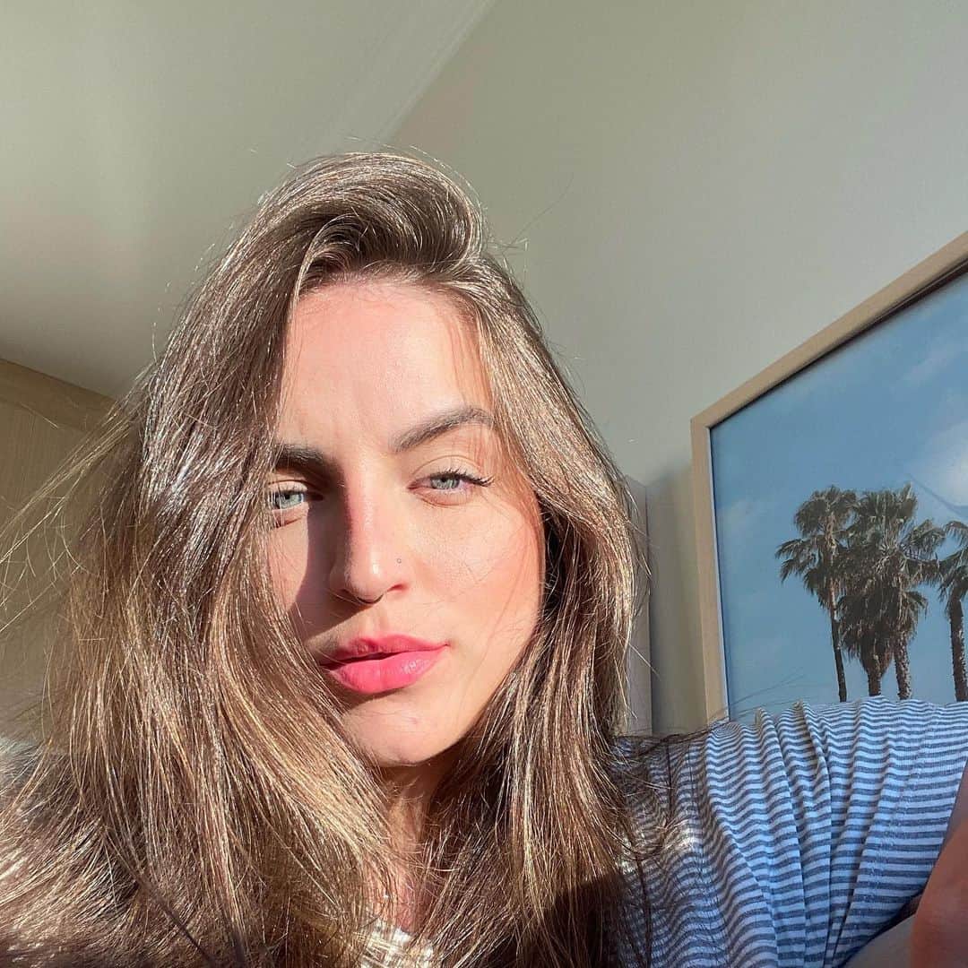 Bruna Unzuetaのインスタグラム：「A famosa hora dourada」