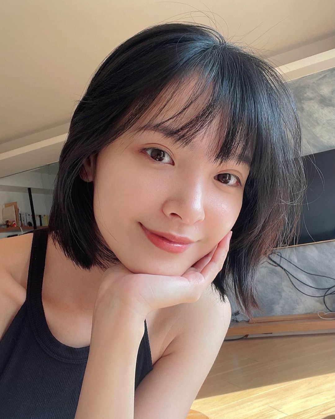 吳子霏（Ellen Wu）のインスタグラム：「﻿ 前陣子拍攝的莒光園地真相篇播出囉！﻿ 再次謝謝杜導🙏🏻﻿ ﻿ 另外，金愛演真探團在LINE TV已經播到第18集啦，預告下週2/24在全民星攻略，有我和飾演阿通的俞安一起參與節目喔！﻿ 記得來收看！晚安，暗安！」