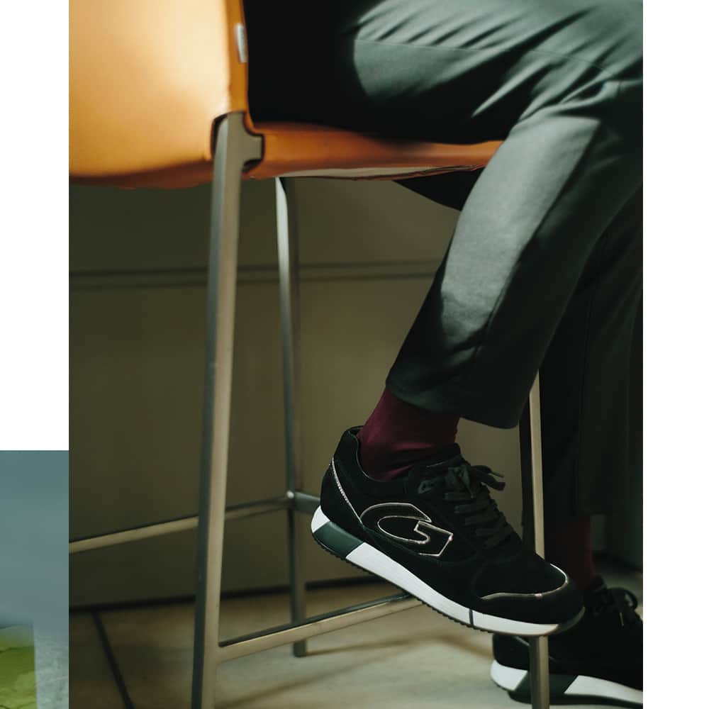 アルベルトガルディアーニのインスタグラム：「Perfect for these last cold winter days, to be worn at any occasion with any outfit.⁣ #MenShoes」