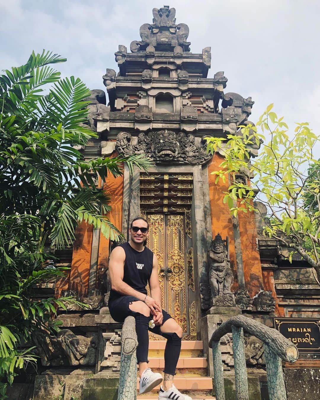クラウディオ・リースのインスタグラム：「Indonesia 🇮🇩 ❤️」