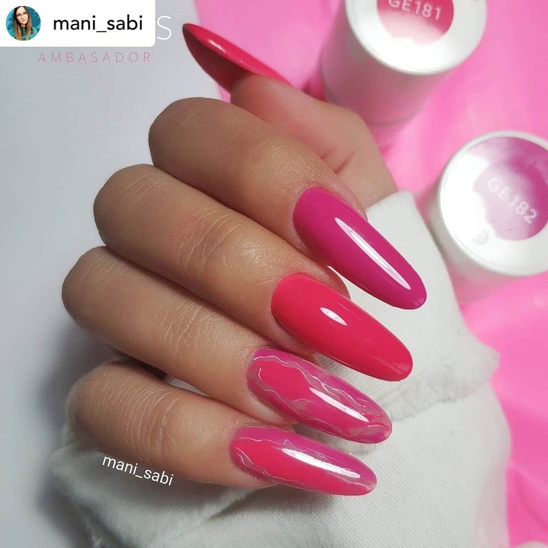 Nail Designsさんのインスタグラム写真 - (Nail DesignsInstagram)「By• @mani_sabi Stylizacja zrobiona produktami od @pb_nails_poland lakier GE181 i GE182 oraz painting PA01 _________________________________ #modenanails #pazurkomaniaczki #inspirationnails #kwadratowepaznokcie #nailpretty #warsawnails #malujemy #zdobienie #manimani #nailspafeature #colournails #pbnails #newmani #nailsuk #colourfulnails #kosmetyka #nailife #nailsgoals #nailsfortoday #różowepaznokcie #stylenails #nailmanicure #różowy #mojapraca #perfectbeautynails #nailfashion #nails #newnails #polskiepaznokcie」2月19日 0時51分 - nailartfeature