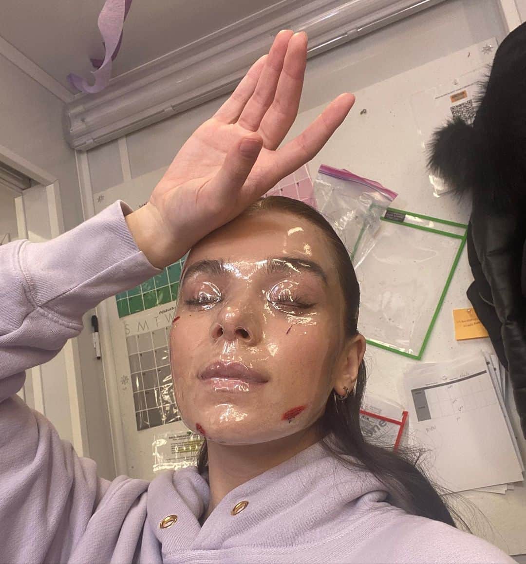 ヘイリー・スタインフェルドのインスタグラム：「hashtag no filter」