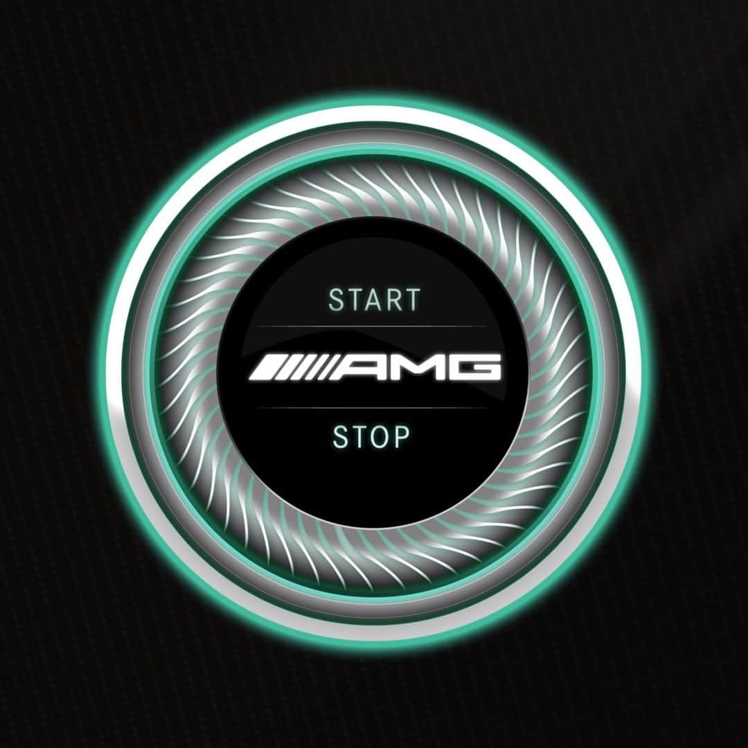 Mercedes AMGのインスタグラム：「Push that ❤️ button. Because trust us, you're gonna want to hear this. Turn up the volume and listen in as our #W12 roars into life for the very first time!  📷 @MercedesAMGF1  #MercedesAMG #AMG #MercedesAMGF1 #DrivingPerformance」