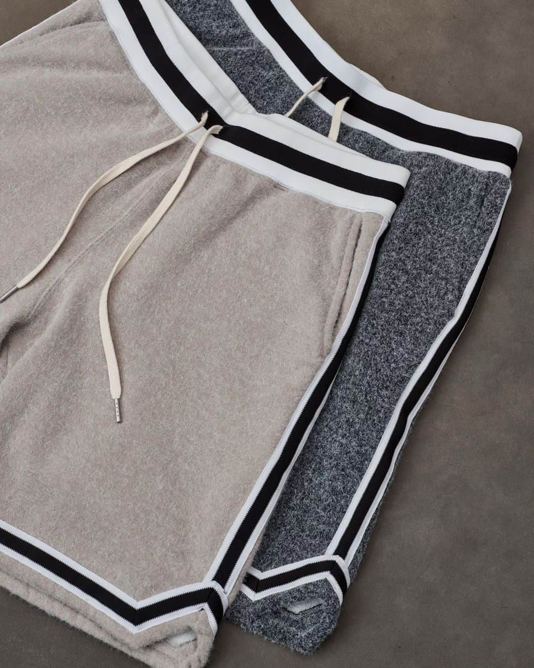 ジョン エリオットのインスタグラム：「Fur Terry Game Shorts. Constructed in Los Angeles from custom-developed Japanese fabric. Link in stories.」