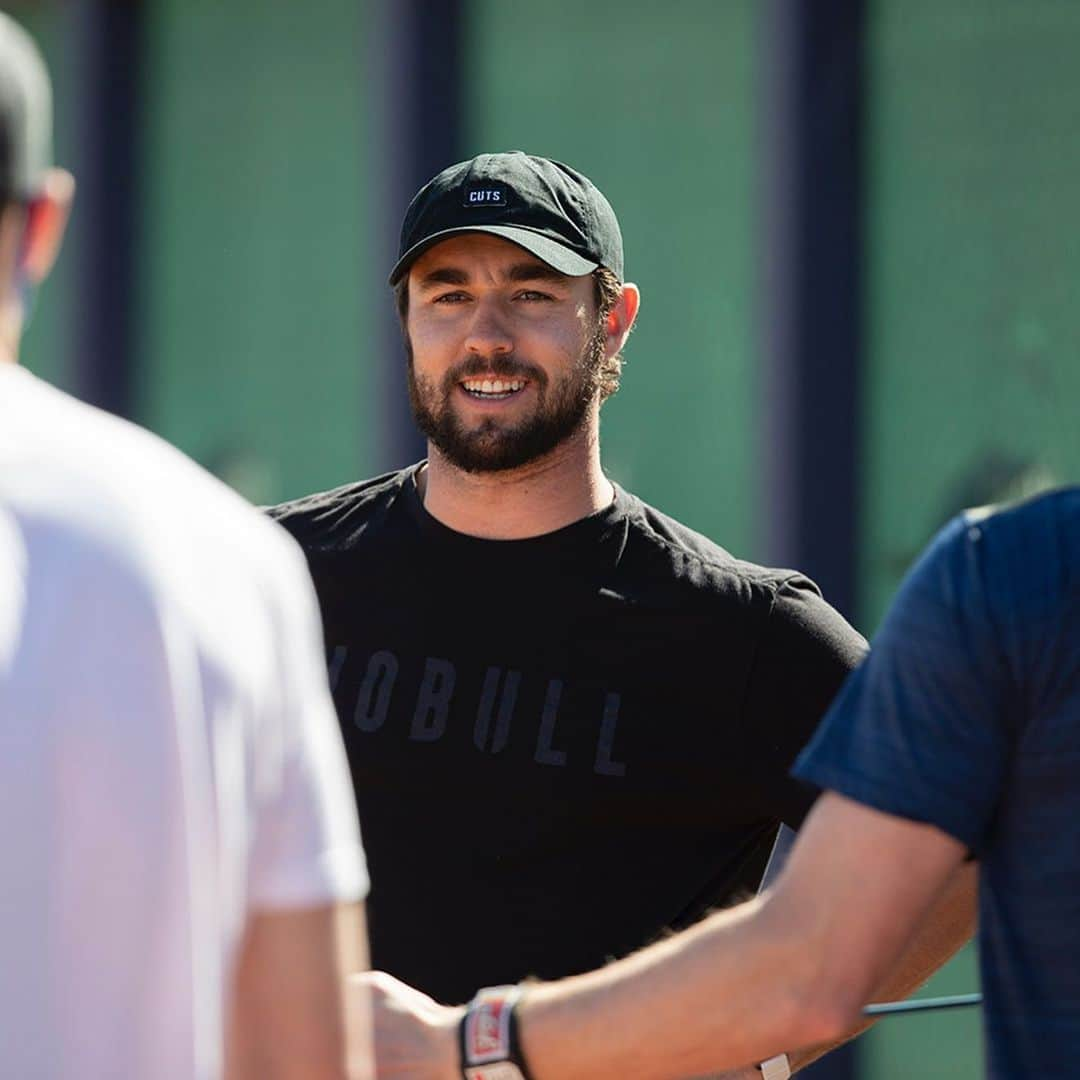 ミルウォーキー・ブルワーズさんのインスタグラム写真 - (ミルウォーキー・ブルワーズInstagram)「Spring Training is officially underway. Let’s get to work.  #CactusCrew」2月19日 1時12分 - brewers