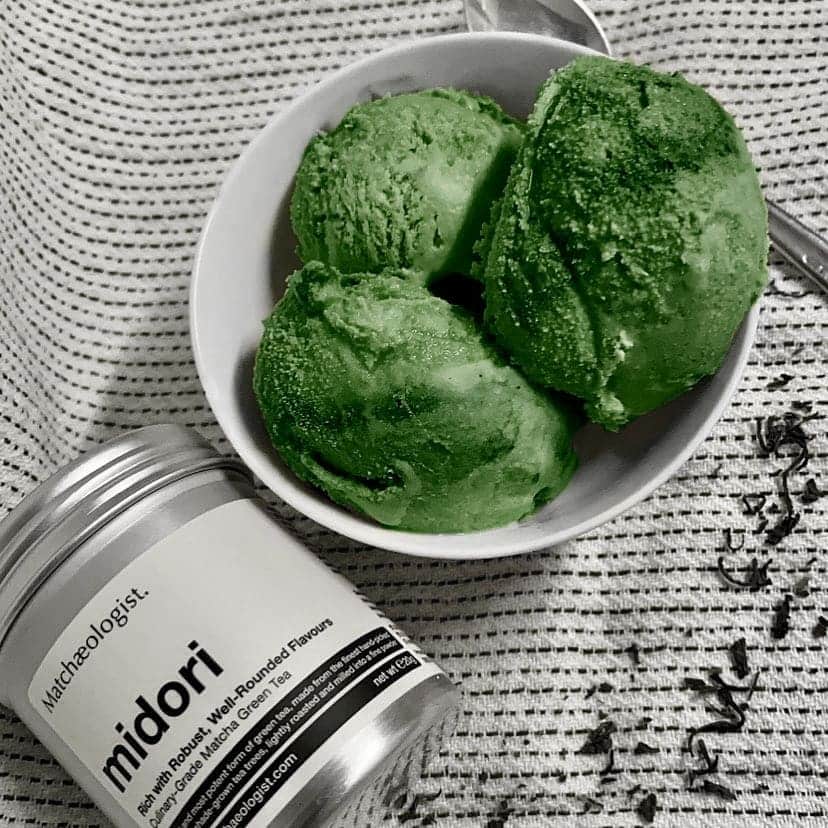 Matchæologist®さんのインスタグラム写真 - (Matchæologist®Instagram)「Who says you can’t enjoy #Matcha 🍦 #Icecream in the winter?! Raise your hand if you’d like to try this delicious #MatchaTreat featuring our Midori™ Culinary matcha prepared by @tastetheumami. 😋 . 🍵 What's your most recent favorite #MatchaCreation? 🤗 Keep us posted by tagging @Matchaeologist 🙌 . To find out more about our splendid range of artisanal matcha, 🌱 visit Matchaeologist.com . Click our bio link 👉 @Matchaeologist . Matchæologist® #Matchaeologist Matchaeologist.com」2月19日 1時21分 - matchaeologist