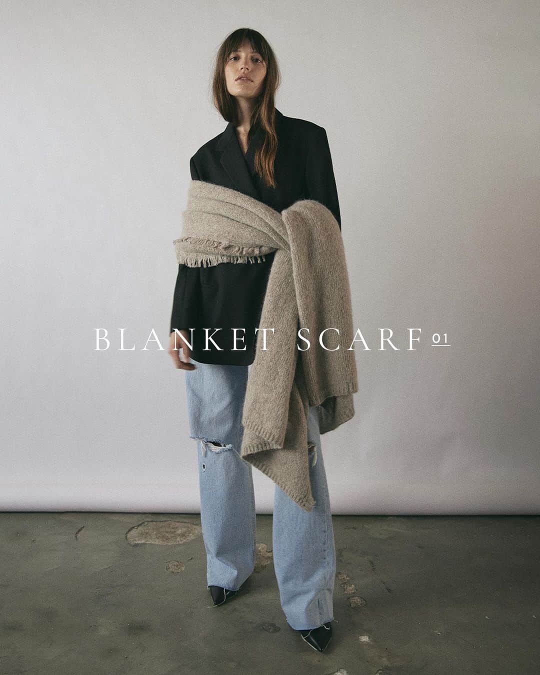 JanessaLeoneのインスタグラム：「BLANKET SCARF 01 ____ our newest addition to the UTILITÉ Collection. Equal parts warm + weightless, it easily transitions from blanket to scarf.  #janessaleone」