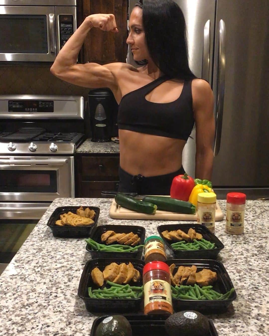 Flavorgod Seasoningsさんのインスタグラム写真 - (Flavorgod SeasoningsInstagram)「"The kitchen is my happy place. 👩🏻‍🍳💪🏽" By customer @mariamciver81⁠ #veganmealprepping⁠ -⁠ Add delicious flavors to your meal preps!⬇️⁠ Click link in the bio -> @flavorgod | www.flavorgod.com⁠ -⁠ Flavor God Seasonings are:⁠ ✅ZERO CALORIES PER SERVING⁠ ✅MADE FRESH⁠ ✅MADE LOCALLY IN US⁠ ✅FREE GIFTS AT CHECKOUT⁠ ✅GLUTEN FREE⁠ ✅#PALEO & #KETO FRIENDLY⁠」2月19日 2時02分 - flavorgod