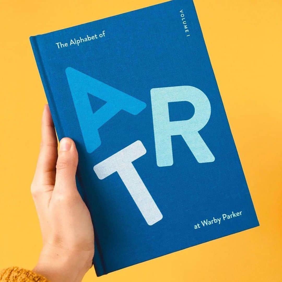 Warby Parkerのインスタグラム：「📘How about a giveaway?📘 Like this post and tag your favorite art fanatic for a chance to win a copy (one for you, one for your pal) of the latest release from Warby Parker Press, “The Alphabet of Art at Warby Parker.” We will choose 3 people at random to nab this colorful compilation! (Entries are unlimited so the more friends you tag, better the chances 😉 Photo by one of the artists featured in the book, @lalalimola!) . . . . No purchase necessary. 50 U.S./DC, 18+. Enter by 2/21/2020 at 12:00 P.M. ET. See official rules at https://warby.me/37m7mY6 for details. Void where prohibited.」