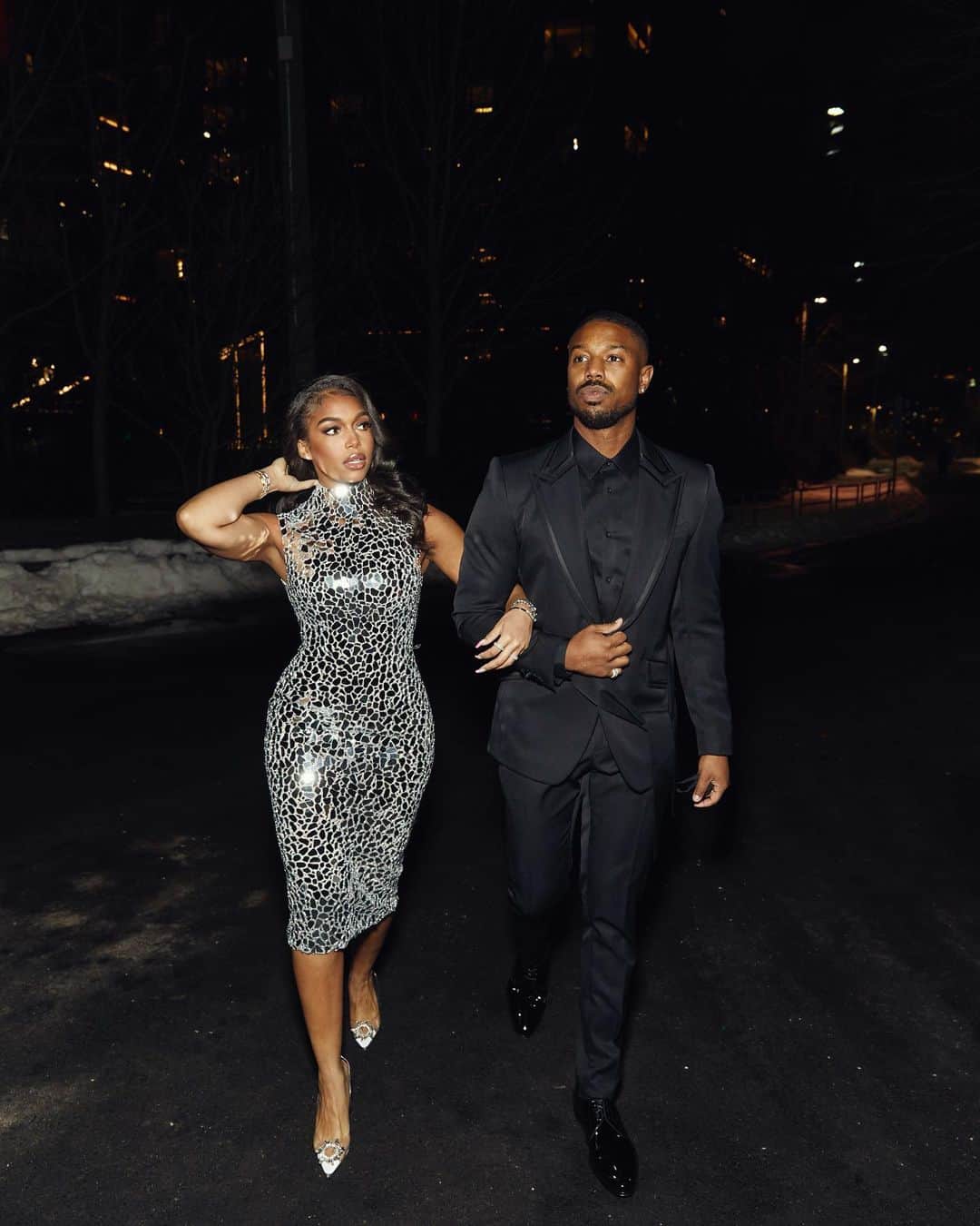 マイケル・B・ジョーダンのインスタグラム：「I love you baby 🤍🖤」