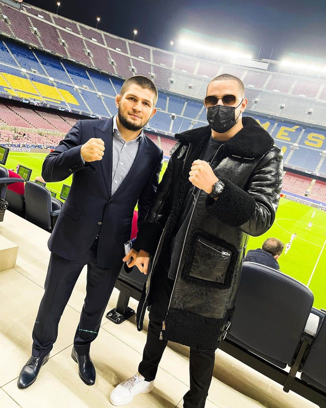 DJスネークさんのインスタグラム写真 - (DJスネークInstagram)「More Love ~ Less Hate @khabib_nurmagomedov 👊🏼」2月19日 2時42分 - djsnake