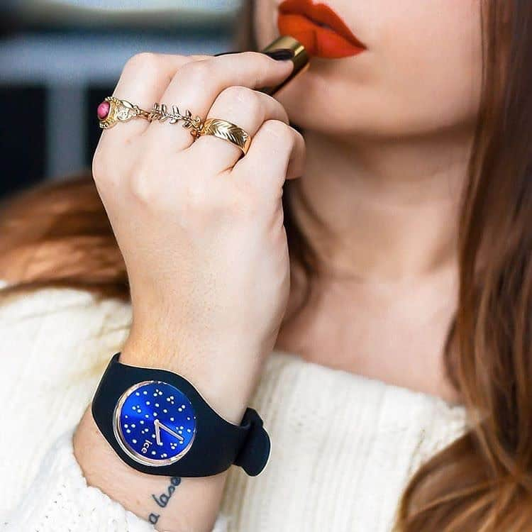 アイスウォッチさんのインスタグラム写真 - (アイスウォッチInstagram)「Trust the timing of your life ♥️ #icewatch #changeyoucan #icecosmos #blue #happiness #watch #lifestyle #women #goodvibe #colourful」2月19日 2時40分 - icewatch