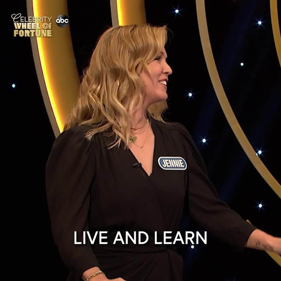 アメリカン・ブロードキャスティング・カンパニーのインスタグラム：「'H' is for the harsh lesson our celebrity contestants had to learn 🤣 #CelebrityWheelOfFortune is all-new TONIGHT at 8|7c on ABC!」