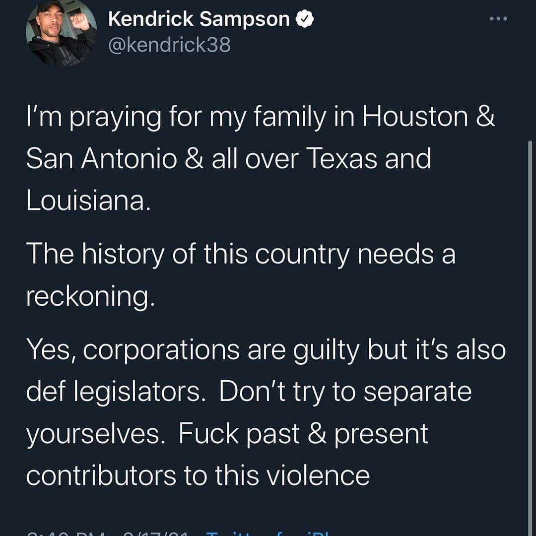 アリミ・バラードさんのインスタグラム写真 - (アリミ・バラードInstagram)「FAMILY!!! This is serious. Please read share. 🙏  #Repost from @kendrick38  Swipe for a primer on what’s happening in Texas (broken down in the last few slides). 👊🏽🤬 Been tracking this closely and checking in and praying for my people in Texas esp the most vulnerable.  Also, gathering information for where to donate water, people need water, and supplies.  Stay tuned. Will post in my stories.」2月19日 4時02分 - alimiballard