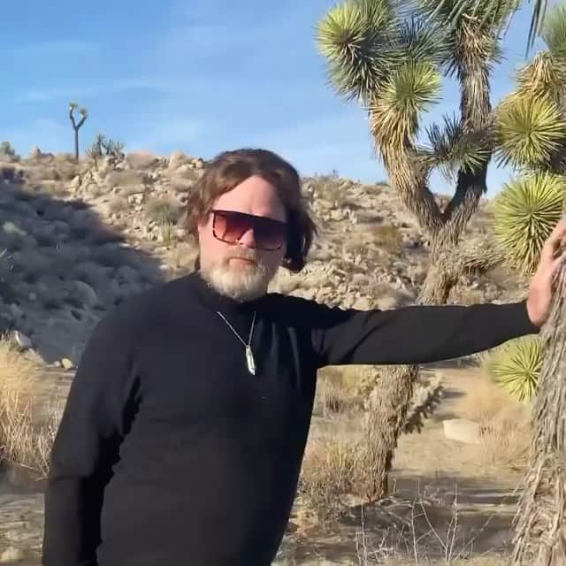 レイン・ウィルソンのインスタグラム：「Repost from @terrycarnation • In which I explore the inner mysteries of Josh Tree. Tag a friend in the comments section who is open to mystery, open to all possibilities! #DarkAir #Mysteries #JoshuaTree  Another wisdom mic drop from the wonderful and strange @terrycarnation」