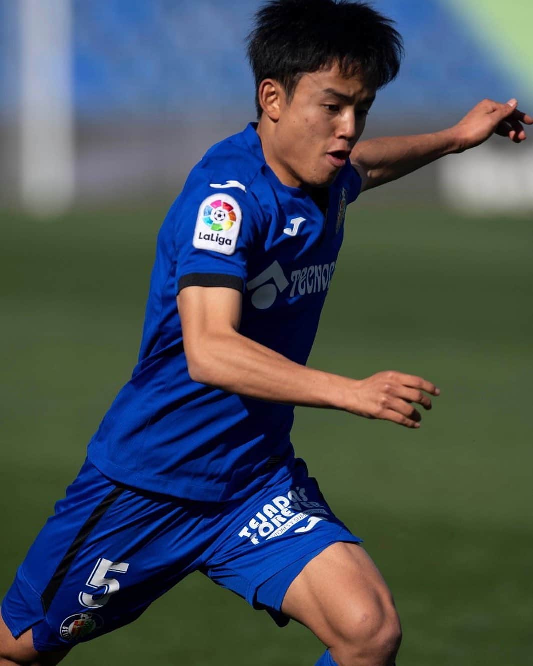 LFPさんのインスタグラム写真 - (LFPInstagram)「🇯🇵✨ Japanese TALENT!  🇯🇵✨ ¡TALENTO japonés en el @getafecf!  #Getafe #Kubo #LaLiga #LaLigaSantander #Football #YouHaveToLiveIt #HayQueVivirla」2月19日 4時57分 - laliga