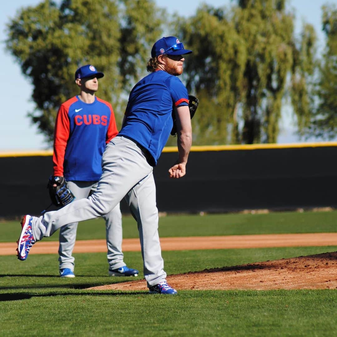 シカゴ・カブスさんのインスタグラム写真 - (シカゴ・カブスInstagram)「Spring action. 🌵⚾️」2月19日 5時37分 - cubs