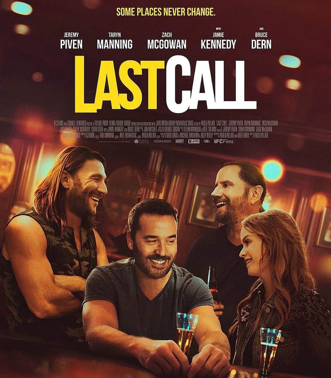 ジェレミー・ピヴェンのインスタグラム：「You guys up for a laugh? They say u can never  go home ... sometimes no matter how much u grow then run into someone from your past you revert back to the same dynamic of the relationship. Good thing ? Drops March 19th in Theaters and on IFC  Check the movie ... in Theatre and on @ifc  thanks people.com for the cool article  and first  look on the trailer !」