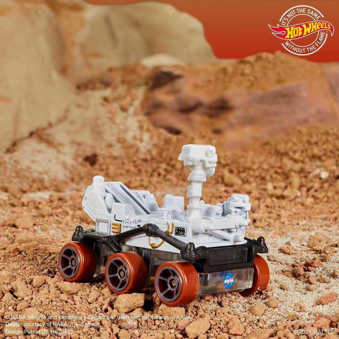 Hot Wheelsさんのインスタグラム写真 - (Hot WheelsInstagram)「Landed! 🚀 Combining innovation and science, the Mars Perseverance Rover Hot Wheels celebrates the spirit of out-of-this-world exploration. Congrats to @NASA on the successful landing. #HotWheels #CountdownToMars #ChallengeAccepted」2月19日 5時56分 - hotwheelsofficial