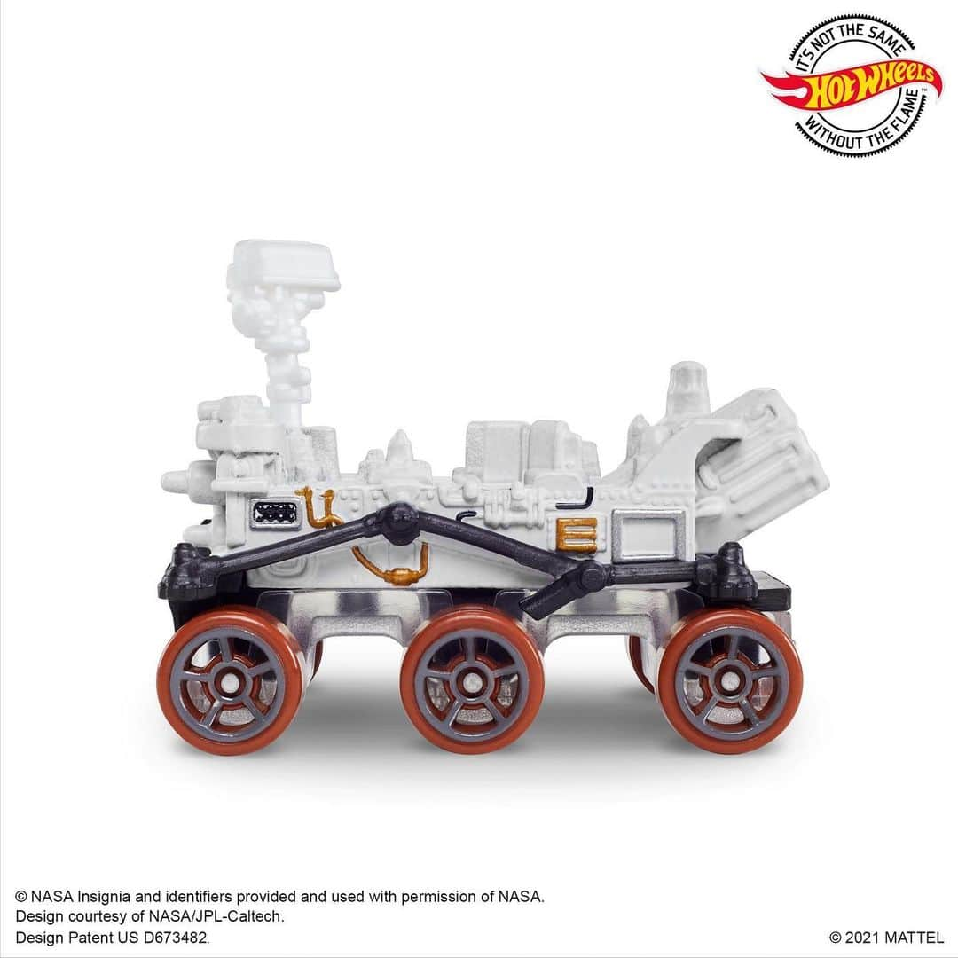 Hot Wheelsさんのインスタグラム写真 - (Hot WheelsInstagram)「Landed! 🚀 Combining innovation and science, the Mars Perseverance Rover Hot Wheels celebrates the spirit of out-of-this-world exploration. Congrats to @NASA on the successful landing. #HotWheels #CountdownToMars #ChallengeAccepted」2月19日 5時56分 - hotwheelsofficial