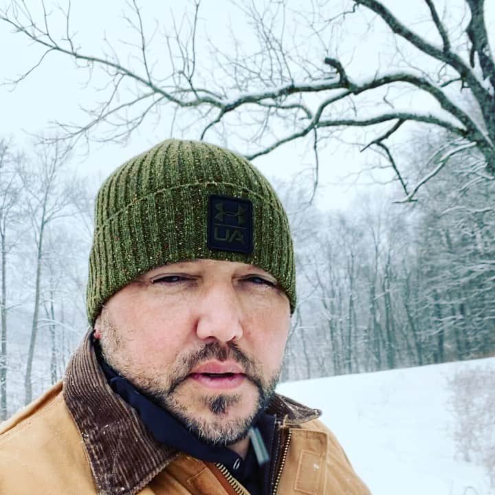 ジェイソン・アルディーンのインスタグラム：「Happy Snow “Week”!」