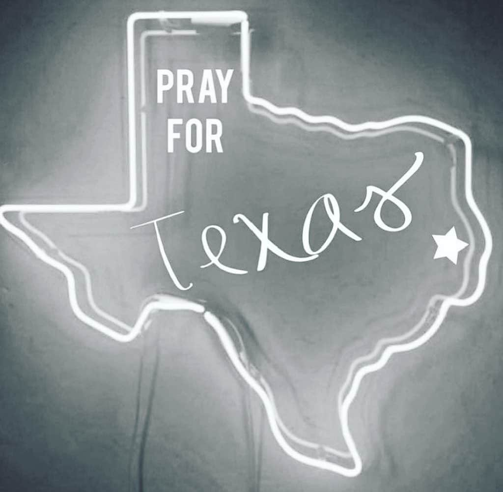 ジャネット・ジャクソンさんのインスタグラム写真 - (ジャネット・ジャクソンInstagram)「My thoughts and prayers are with you Texas 🙏🏽🤍」2月19日 7時09分 - janetjackson