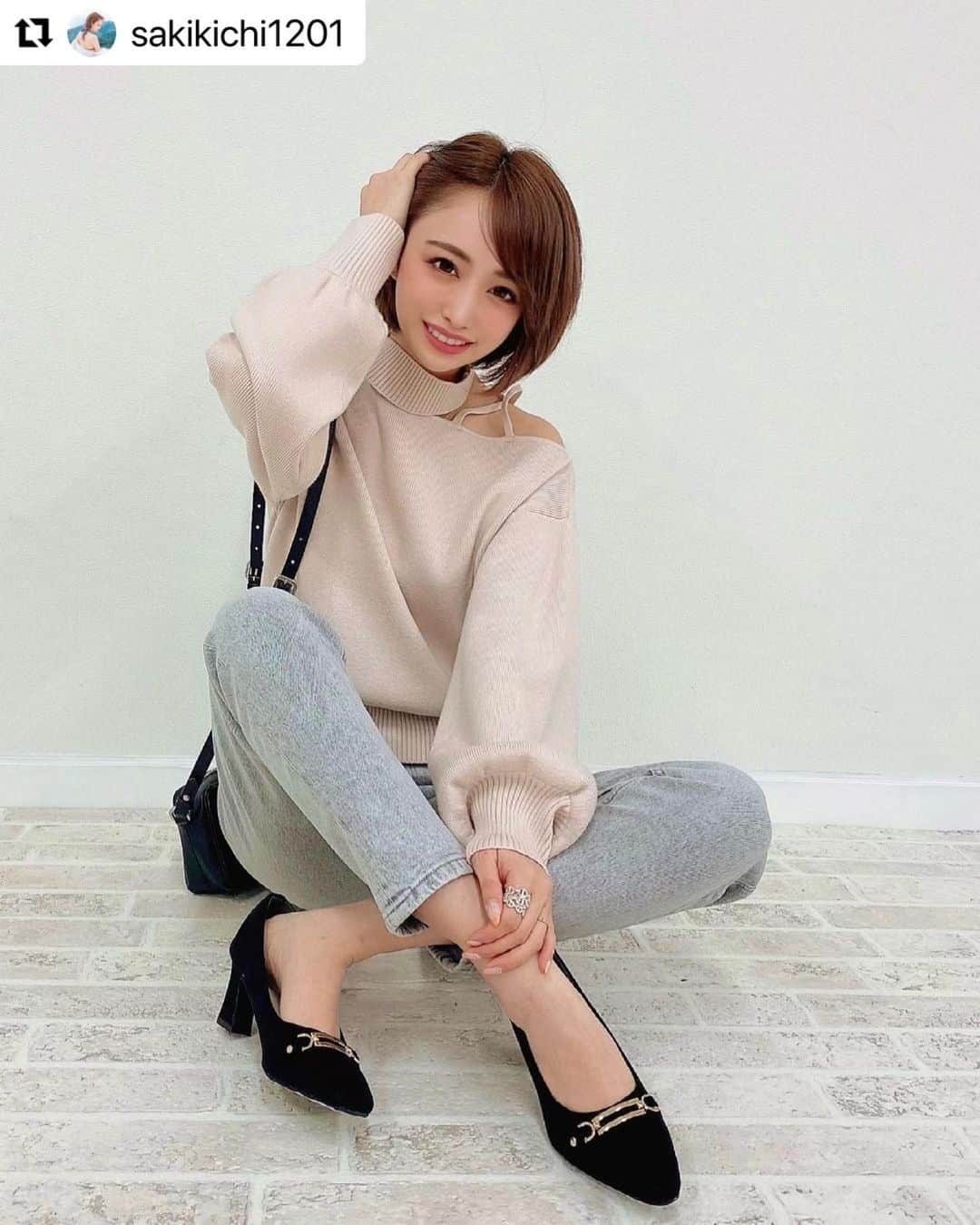 VIVIAN Collectionのインスタグラム