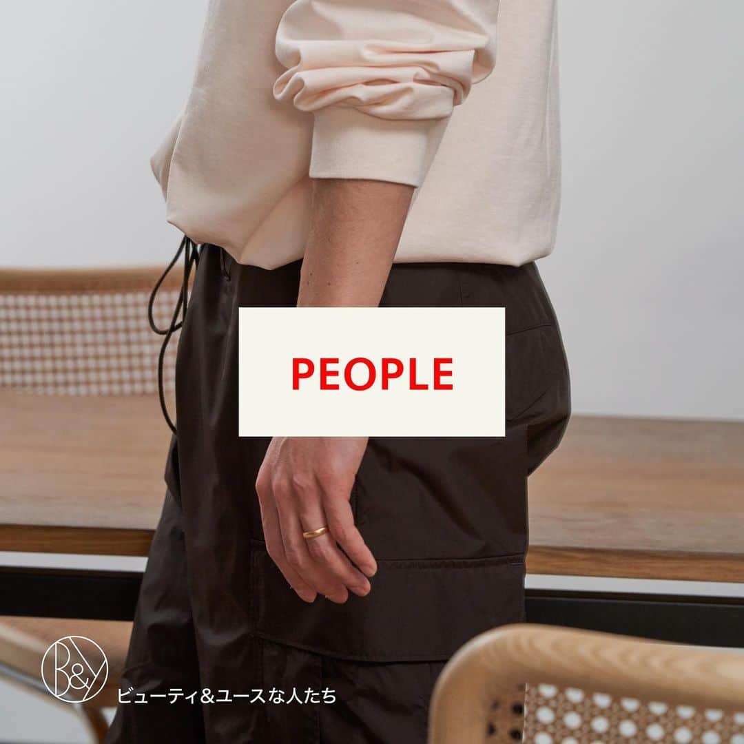 のインスタグラム：「ㅤㅤㅤㅤㅤㅤㅤㅤㅤㅤㅤㅤㅤ 【PRESS INFORMATION】 PEOPLE # 8 が更新されました。# 8はファッション デザイナーの岩井良太さん(@auralee_tokyo)です。  「PEOPLE」は＜BEAUTY＆YOUTH＞が大切にする“美しさ”と“若さ”の両方を持つオトナたちを紹介するメディアです。ときに知的で、ときに無邪気に。ときにラフで。年齢や職業にとらわれることなく、美しさと若さをまとうことが生活を豊かにするというファッションの本質を伝えていきます。  ウェブサイトはハイライト「PEOPLE」からご覧いただけます。  #PEOPLEBEAUTYANDYOUTH #BEAUTYANDYOUTH #UNITEDARROWS  ㅤㅤㅤㅤㅤㅤㅤㅤㅤㅤㅤ —BY STORE ACCOUNT—  MEN @beautyandyouth_men_store ㅤㅤㅤㅤㅤㅤㅤㅤㅤㅤㅤㅤㅤ  WOMEN @beautyandyouth_women_store」