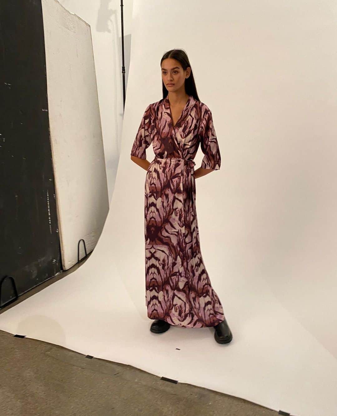 デイビルゲールエミッケルセンのインスタグラム：「Exotic prints to warm up your wardrobe and get you ready for the next season. ⁠⁠ ⁠⁠ #DAYbirgeretmikkelsen」