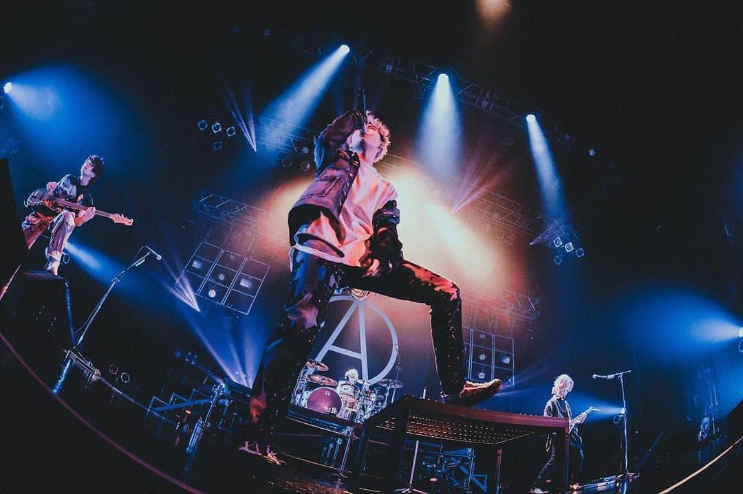 ACE COLLECTIONさんのインスタグラム写真 - (ACE COLLECTIONInstagram)「LIVE TOUR 2021 STARDUST DAY3 ZEPP TOKYO.  Photo by @0510keisuke  #AceCollection」2月19日 17時10分 - acecollection_official