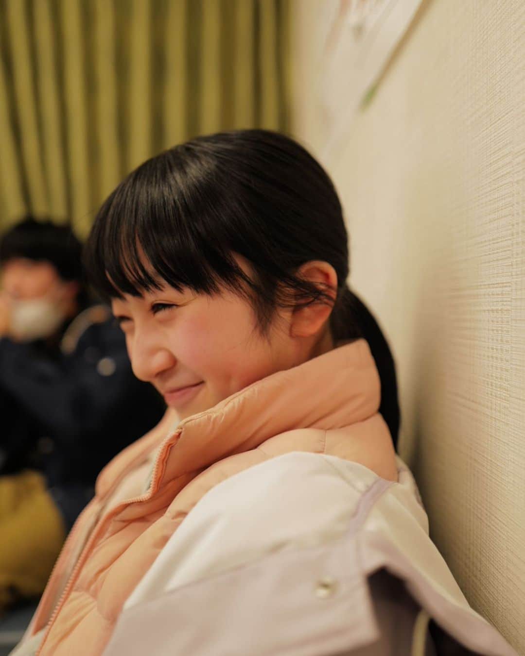 飯豊まりえのインスタグラム：「尊い、🥺♡  #君と世界が終わる日に」