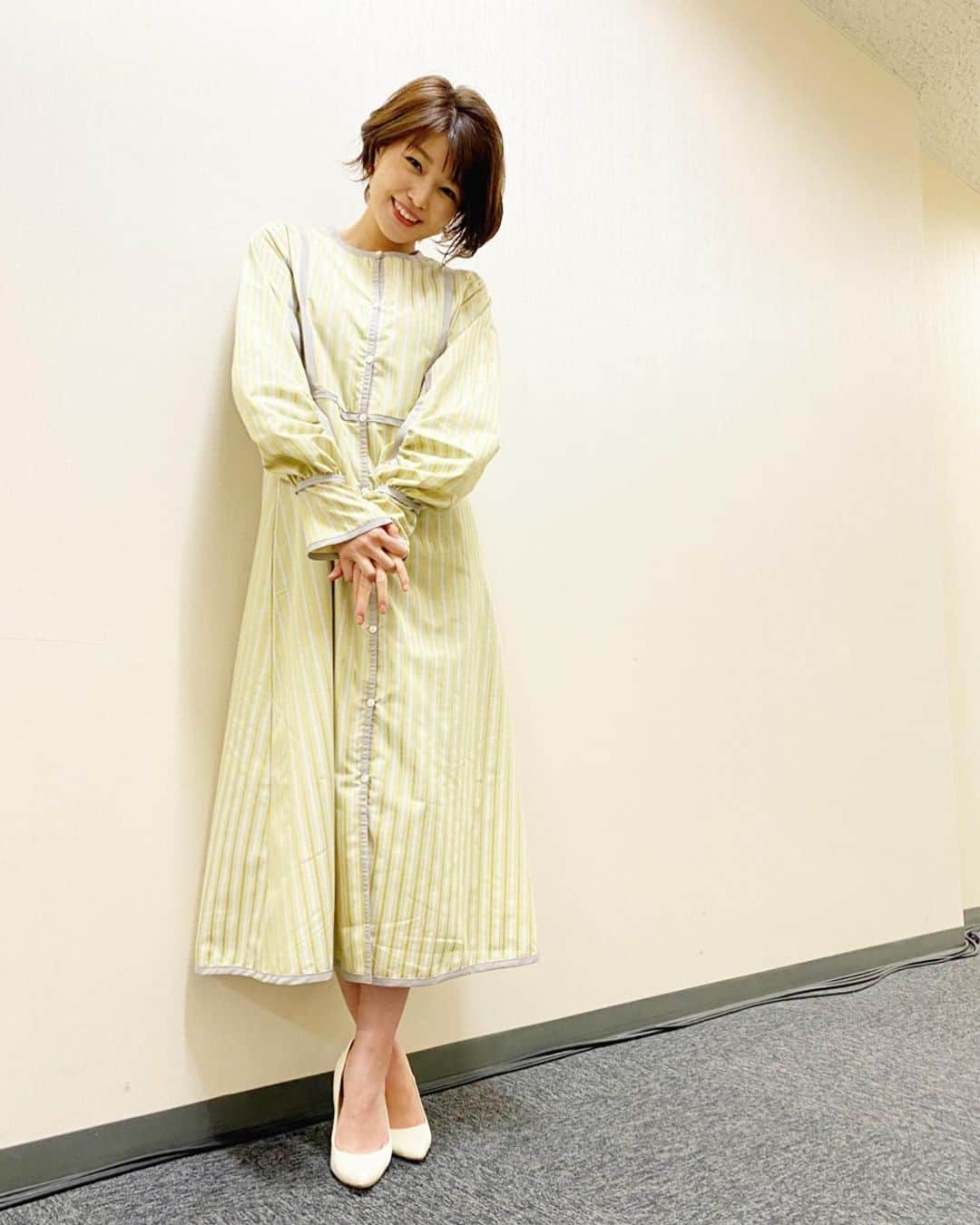 内村麻美さんのインスタグラム写真 - (内村麻美Instagram)「. . アサデスの衣装です♪ . 今週もありがとうございました🌿✨」2月19日 17時58分 - asami___05