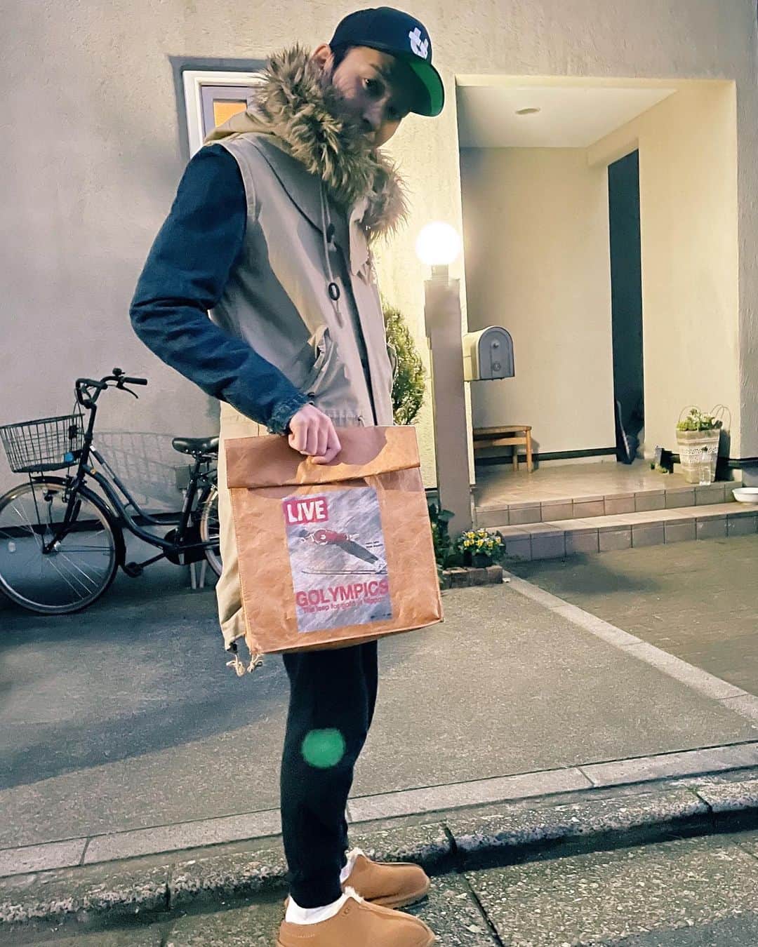 のインスタグラム：「私服〜  コートはChristiandada✌️」
