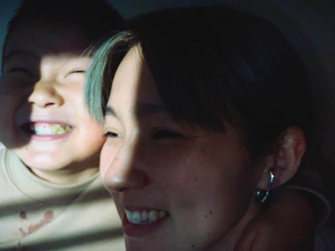 三苫愛さんのインスタグラム写真 三苫愛instagram ミフさんハクさん用にカップをamazonでオーダーしました 蓋なしのカップはキッズたちが遊びに来た時用に 色も可愛くて使いやすいものが届きました ２枚目は Dispo のアプリでハクが撮りました ３枚目以降も