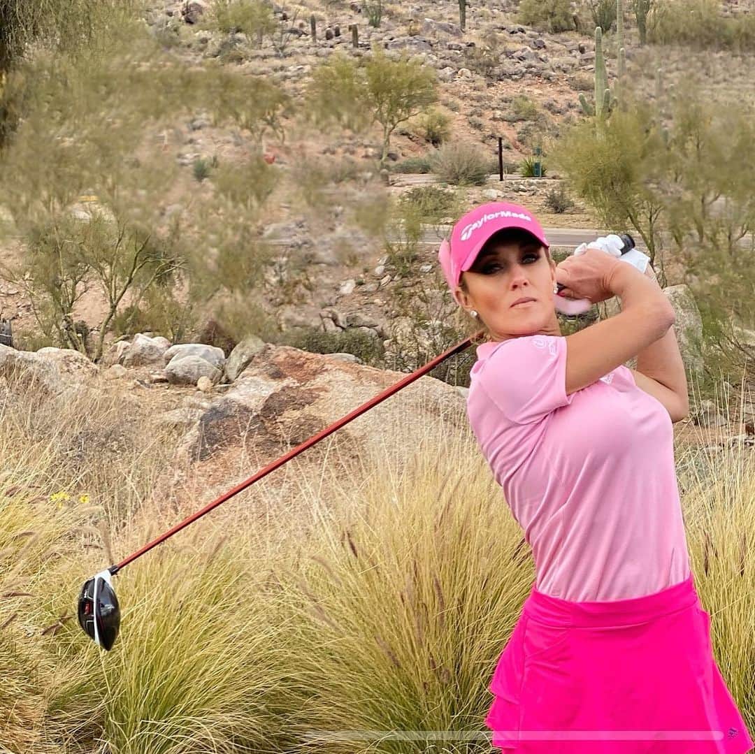 のインスタグラム：「Day 2 of shooting @18holesgolf at the beautiful Sunridge Canyon... Scottsdale Arizona」