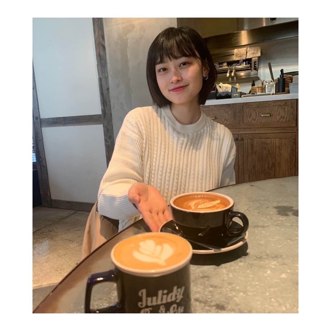 小川涼のインスタグラム：「またまた過去の写真を…  これは昨年、大好きなYoutuberさんのコラボカフェに行った時の写真。 ご飯もドリンクも本当に美味しかった！！ 自粛明けたらまた行きたい！  カフェの写真多すぎ！って思った方ごめんなさい💦 コーヒー中毒なの笑 今も実は飲んでる… #中目黒カフェ #小川涼」