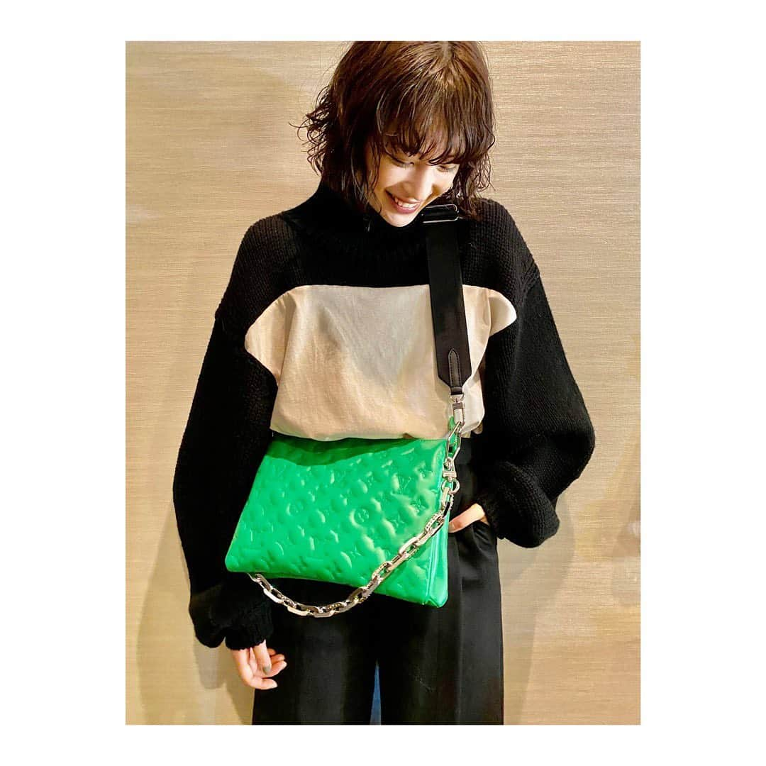 広瀬すずさんのインスタグラム写真 - (広瀬すずInstagram)「💚#Louisvuitton #LVcoussin」2月19日 11時37分 - suzu.hirose.official