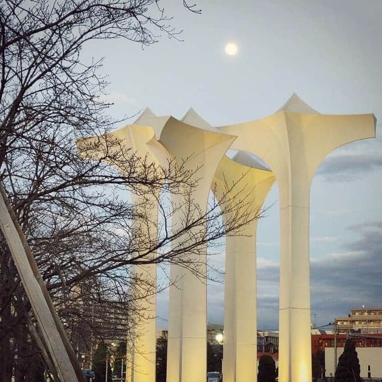 日本工学院さんのインスタグラム写真 - (日本工学院Instagram)「蒲田キャンパスの中庭から、綺麗なお月様が見えたので、撮影してみました✨ . . 「#日本工学院」をチェック！！ 学生が投稿したリアルな日常風景を見ることができますよ！ . . #nihonkogakuin #専門学校 #日本工学院八王子専門学校 #日本工学院専門学校 #教職員投稿写真 #若きつくりびと #ダレカニミセタイソラ #fav_skies #gf_skies #風景 #景色写真 #igで繋がる空 #月夜 #夜景 #月明かり」2月19日 12時08分 - nihonkogakuin