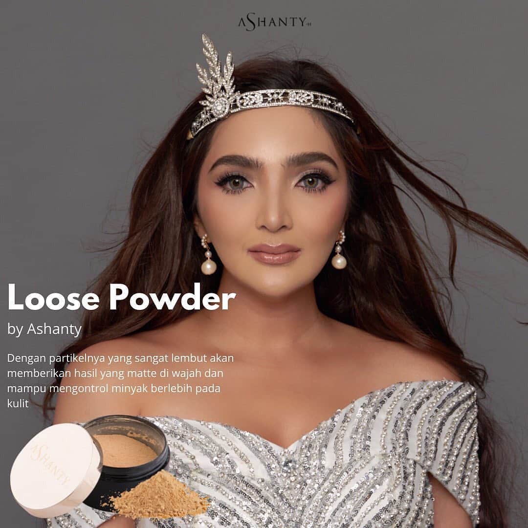 ASHANTY BEAUTY CREAM OFFICIALのインスタグラム：「Dapatkan semua produk Ashanty hanya di instagram official @ashantyid 💙  Perawatan wajah dan tubuh percayakan pada Ashanty Id 😘 Dapatkan produk - produk Ashanty hanya di Instagram official @ashantyid atau kamu bisa langsung kunjungi masing - masing instagram produk : • Day Skin Official @dayskin.official  • Ashanty Beauty Cream @ashantyid  • Ashanty Beauty Cosemtics @ashantybeautycosmetics  • Aurelloly Cosmetics @aurellolycosmetics  • Ashanty Softlens @ashantybeautycare.id  • Ashanty Korea Kosmetics @kcosmetics.official  • Ash Juice @ash.juice  • Acio Plus @acioplusofficial  • Afc Life @afclife_byasix  • Lumiere dan ayam asix @lumierepondokindah @ayamasixpondokindah   Happy Shopping 🛍」