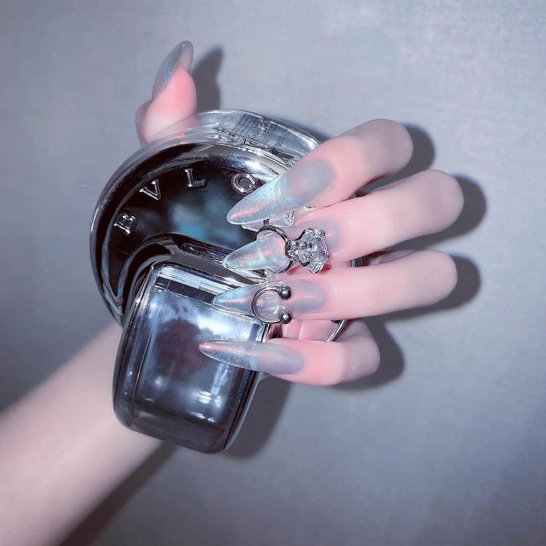 あめはねむいのインスタグラム：「💍」