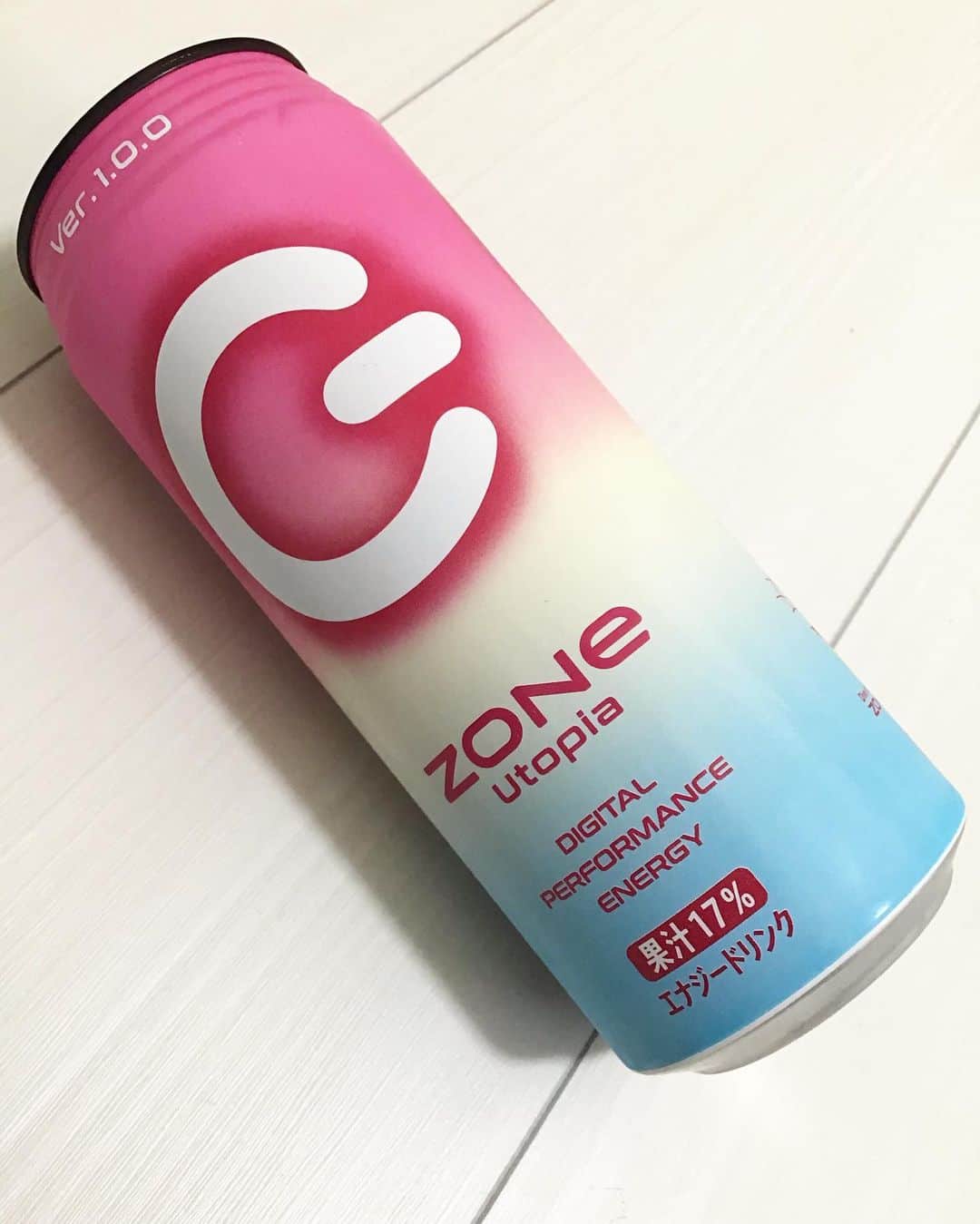のインスタグラム：「#ZONE #Utopia」