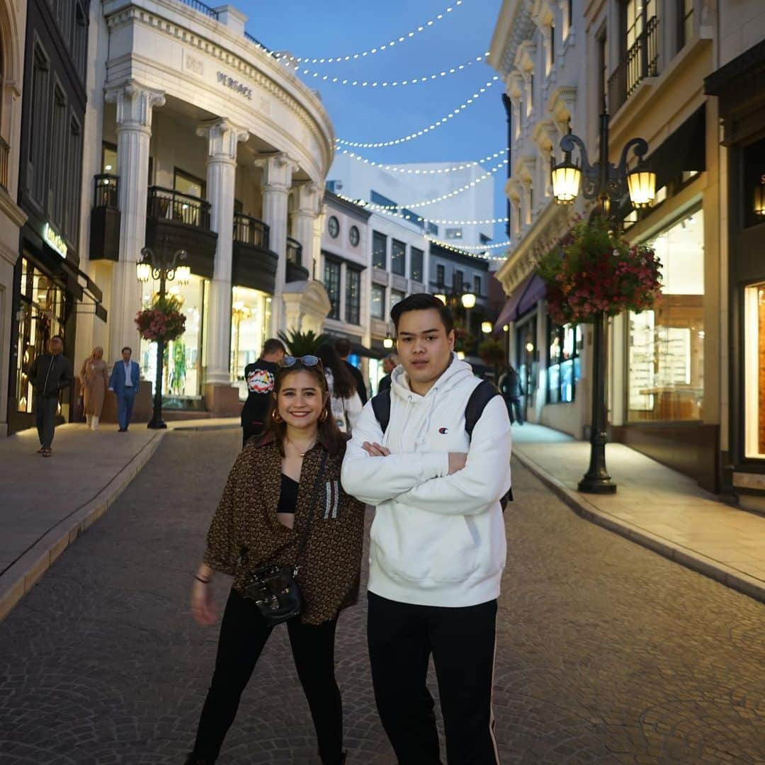 Prilly Latuconsinaさんのインスタグラム写真 - (Prilly LatuconsinaInstagram)「Weekend getaway dadakan lagi yuk. @jejesoekarno」2月19日 13時49分 - prillylatuconsina96