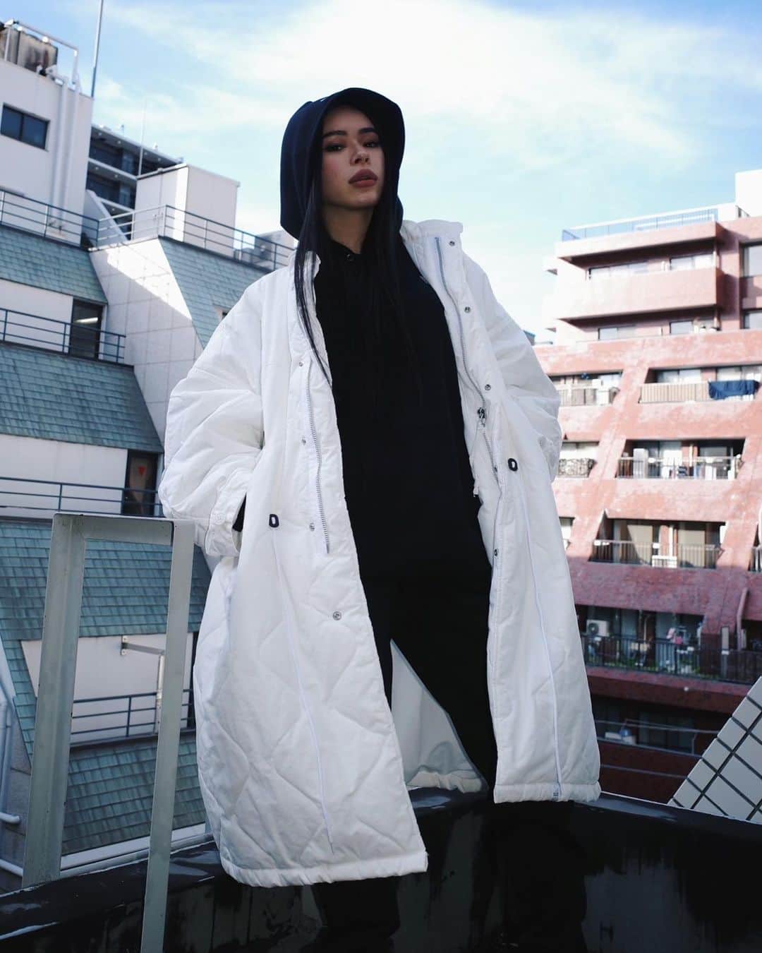 藤川ありすのインスタグラム：「__ 久しぶりに作品撮り。 このカメラマンさんいつも最高🤟🏽 明日から札幌POPUP楽しみ！ @y2photograph」
