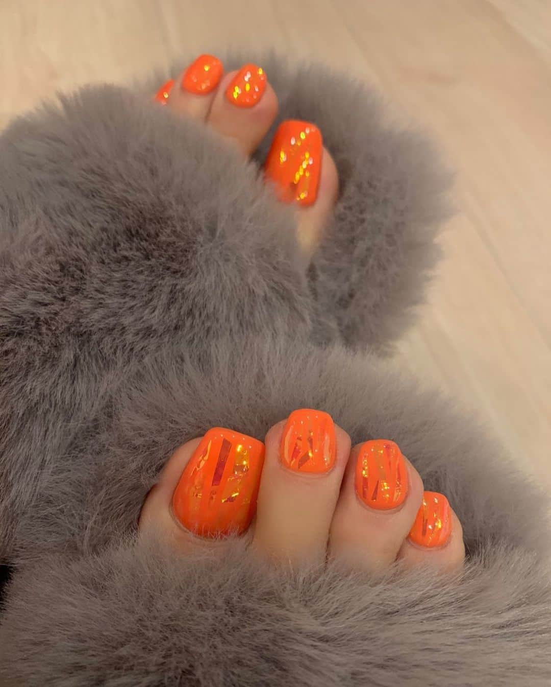 akari♡ 小林あかりのインスタグラム：「@__chiii__nail__ 🍊🧡 . くぅオレンジかわいっ🍊💗 いつも可愛くしてくれてありがとうございます🥕💓」