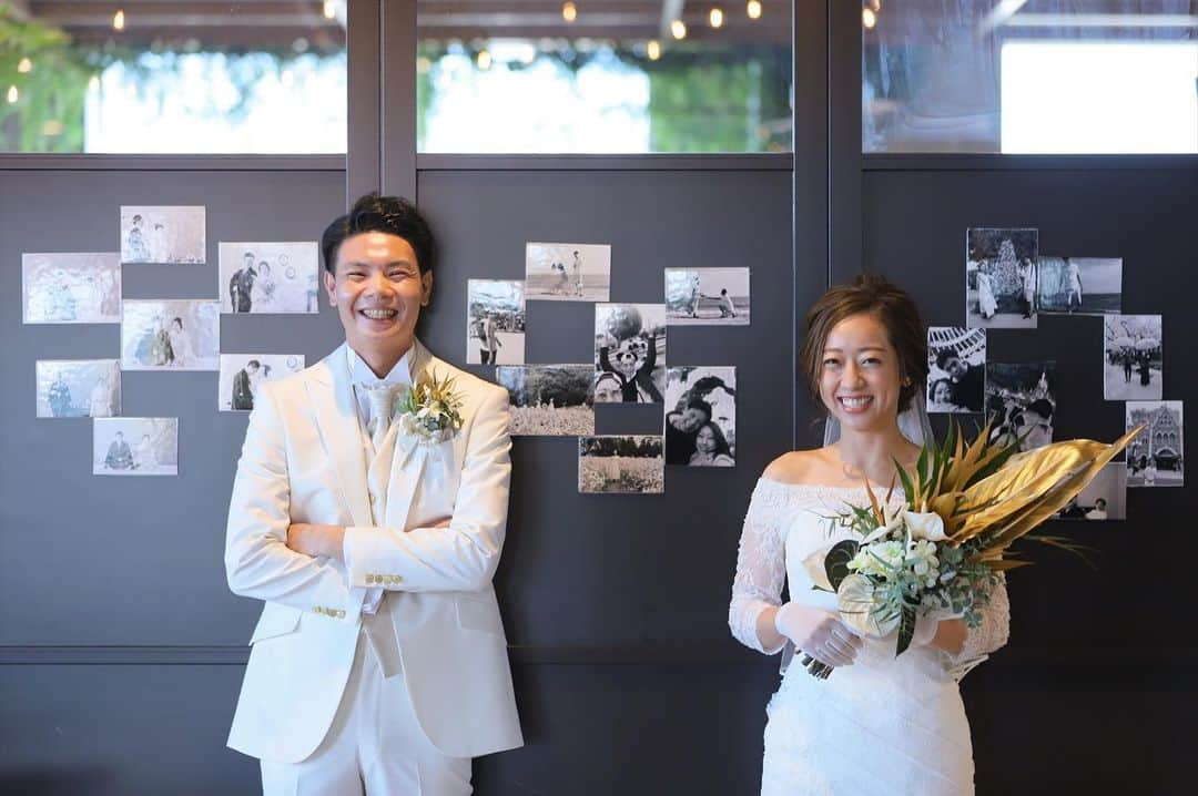 THE STYLE No.20 NEW YORK STYLE WEDDINGのインスタグラム：「This is the life〜これこそが人生だ〜 お洒落にLos Angelesを イメージしたパーティ✨  口コミサイトの料理部門5年連続No.1獲得 No.20で自分たちらしい結婚式が叶う . ↓詳しくはHPをチェック↓ https://www.styles.jp/wedding/20f/ . 週末＆平日ブライダルフェアを開催しております メッセージ or ダイレクトメールからでも予約可能 . ↓ TEL ↓ 086-234-7310 . ↓ MAIL ↓ info-thestyle@styles.jpn.com . #thestyle #wedding #bridal #party #weddingparty #weddingphoto #weddingdress#starwedding #instagood #instalike #love #style #instapic  #結婚式 #結婚 #岡山結婚式 #ウェディング #プレ花嫁 #花嫁#ファーストミート #テーブルコーディネート #結婚式準備 #日本中のプレ花嫁さんと繋がりたい #ウェディングドレス #ウェディングフォト #ウェディングレポ #令和婚 #令和」