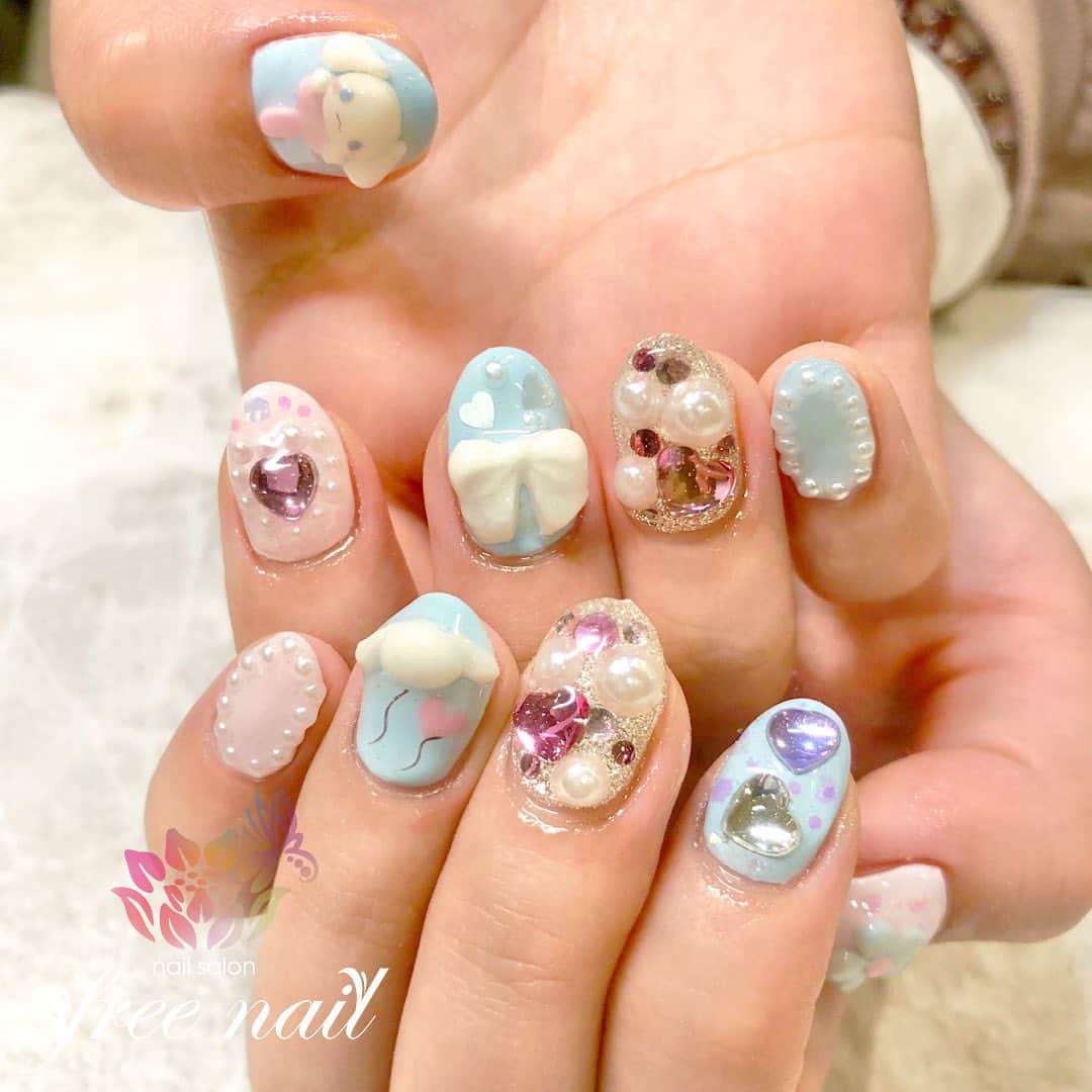 ネイルアーティストRYのインスタグラム
