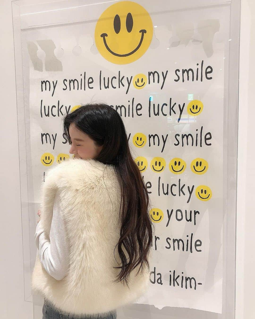 Son Ju Heeさんのインスタグラム写真 - (Son Ju HeeInstagram)「- my smile lucky😊 your smile lucky💛 - - #리샵」2月19日 15時20分 - juhee__ss